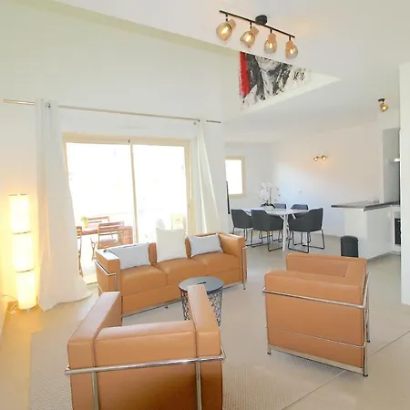 Alc - Mont8 - 8 Min Palais And Beaches Apartment